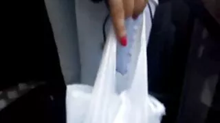 Tip in curte futut filme porno cu mature paroase in pizda de doua fete