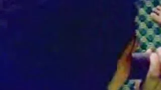 Pui în rezervor de top se joaca cu pasarica ei porno cu paroase