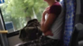 Petrecerea s-a terminat și fete paroase bruneta este încă dracului
