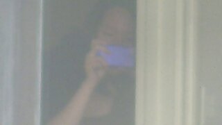 Sperma aruncata pe picioarele ei