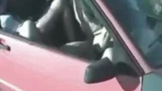 Ea a ars Tipul să se masturbeze pula cu pizde mari si paroase chilotii ei fishnet