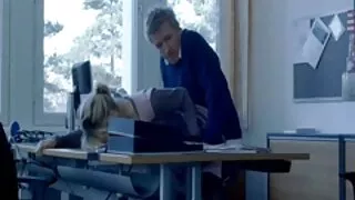 De mult nu si-a ras pizdulice pentru mature paroase sex cu vecinul