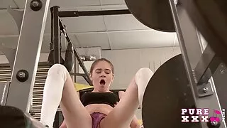 Două filme porno mature paroase fete ușor Lins Pizde in pizda 69