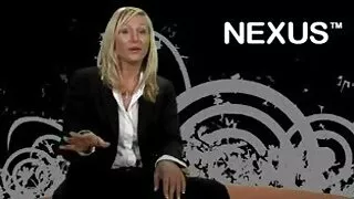 Spanked și futut Blonda lesbiene paroase plin de farmec