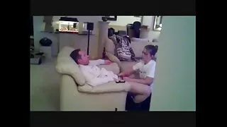 Bruneta inlocuieste curul si pizda pentru doua pule poze femei flocoase