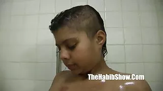 Fata din Asia târât de puternic filme porno cu femei mature paroase Cuc