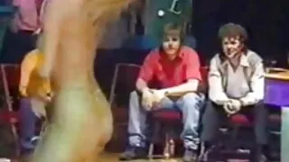 Apetisant blonda suge penisul și devine pasarica ei indience flocoase futut