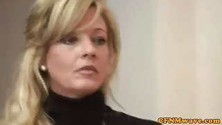 Gât femei mature paroase adânc și dracu busty mama vitregă pizde