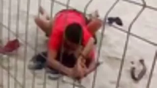 Băieții folosesc femei paroase gratis licența de sex pentru a-și îndeplini dorințele îndrăznețe