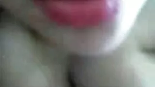 În loc de mature paroase pistrui, cum picături pe fata rosie